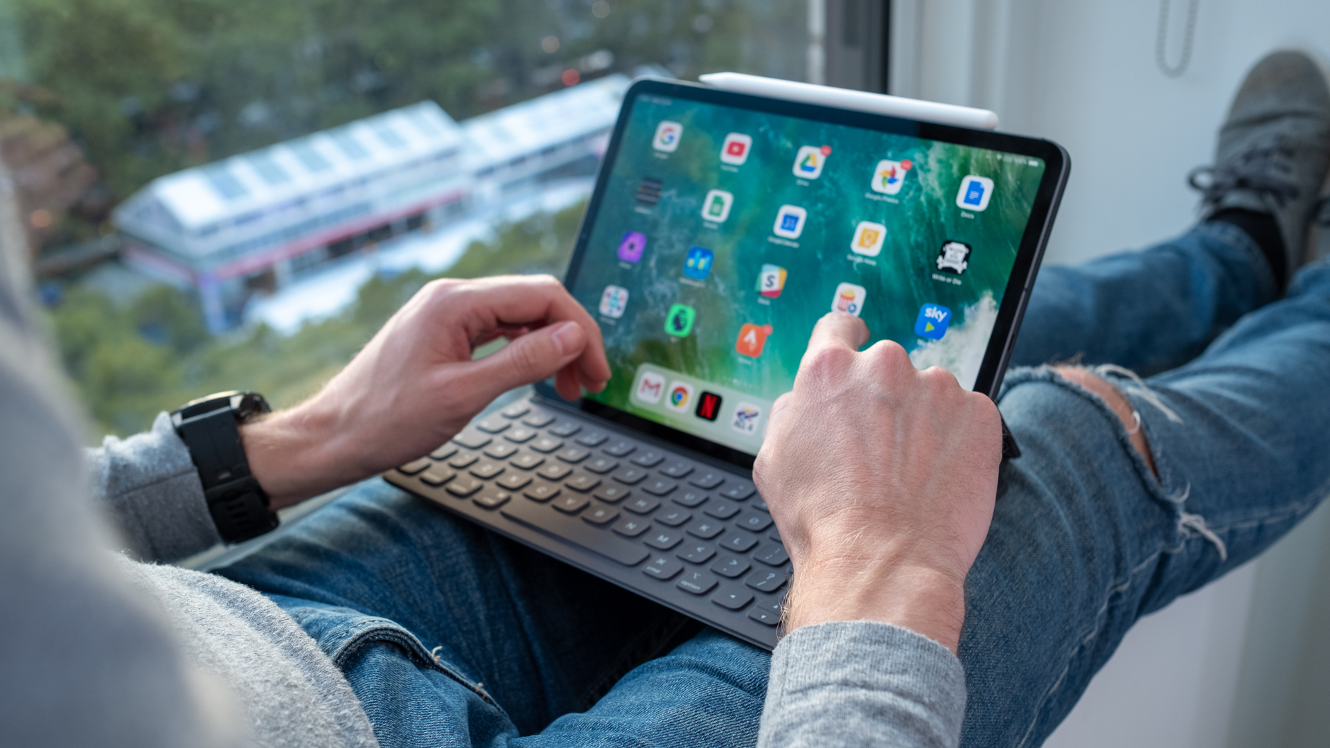 iPad Pro 2019, First iPad with No Button