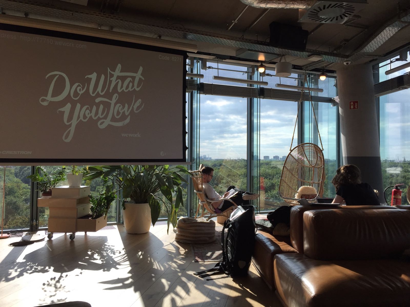 Here Is How Coworking Spaces Increase Productivity