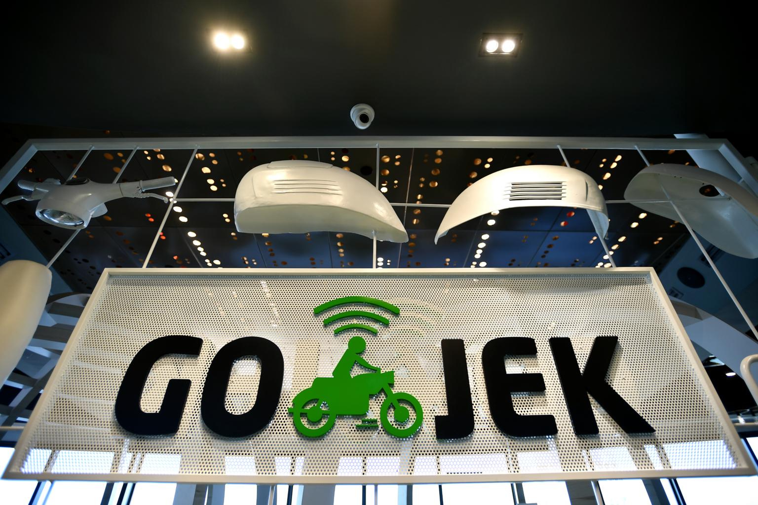 Amazon and Gojek for Strategic Partnerships