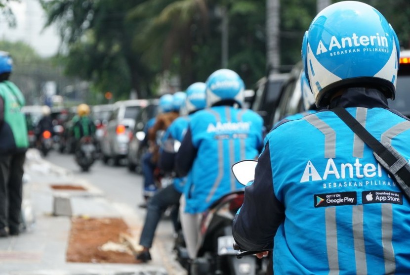 anterin online transportation Gojek Grab startup company