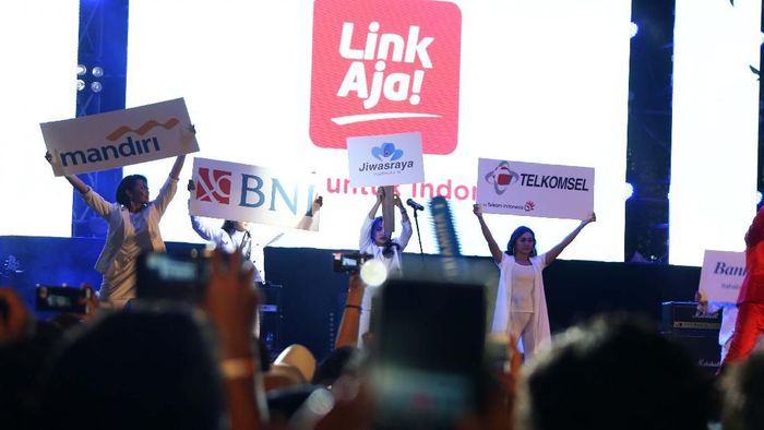LinkAja Prepares A Strategy to Face WeChat Pay which Officially Operates in Indonesia