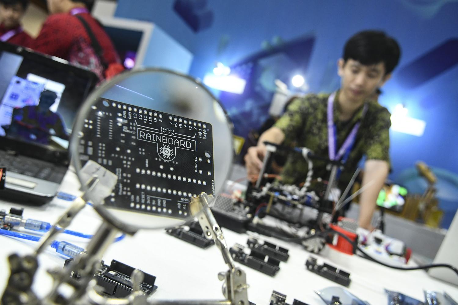 Omnibus Law May Ease Startups to Recruit Foreign Workers