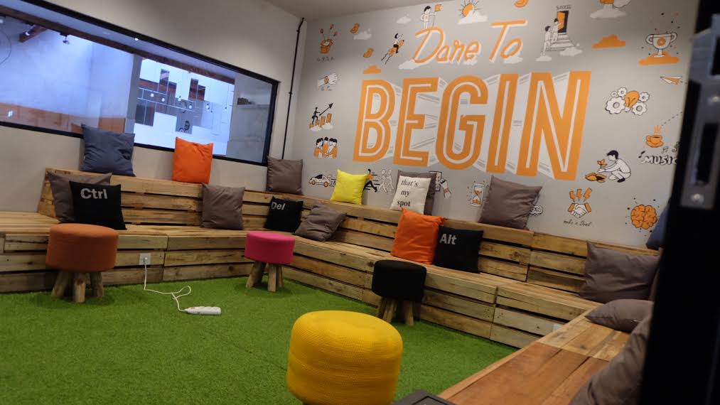 Co-working space Good Vibes, Innovations and Supportive Systems
