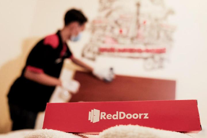 RedDoorz and OYO Provide Free Lodging for RI Medical Personnel