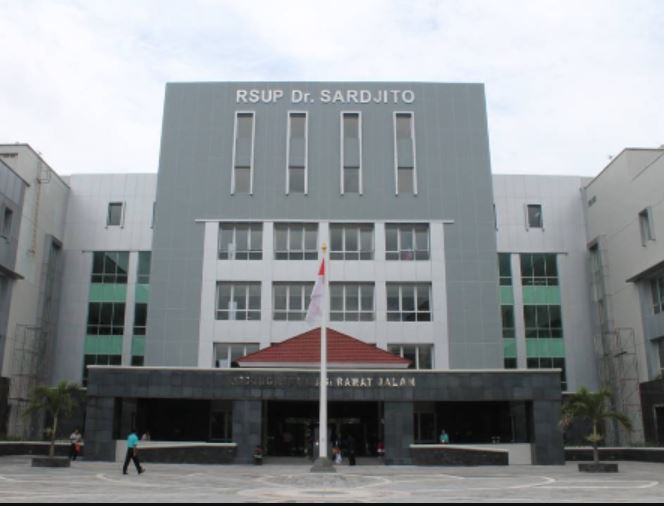 Hellofit Distributes Aid to Sardjito Hospital in Yogyakarta