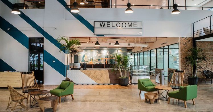 Working in Co-Working Space, What It’s Like?