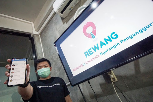 Rewang, a Startup from East Java that Help People Affected by Layoffs