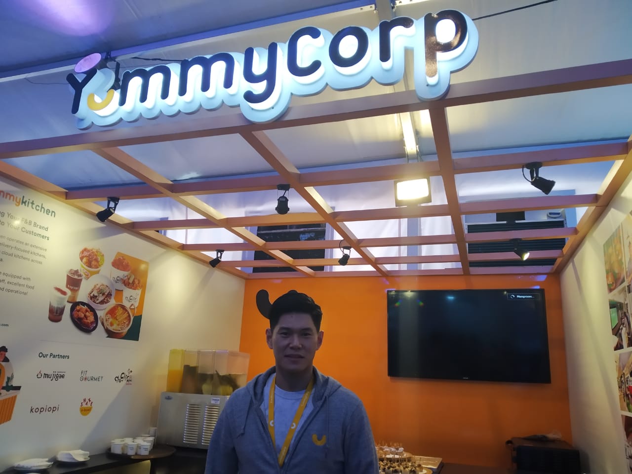 Softbank Leads Investment In Catering Startup Yummy Corp